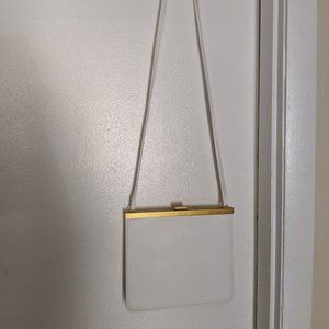 LLS white leather crossbody bag w/ magnetic clasp